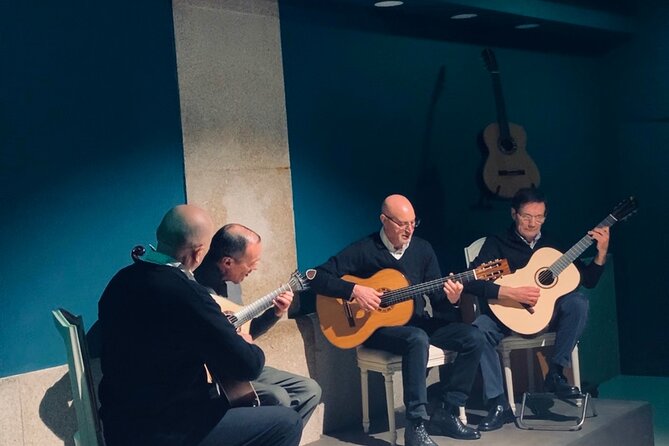 Porto : Fado and Porto Wine Show at the Trinity Noble Hall - Who will enjoy this Porto evening