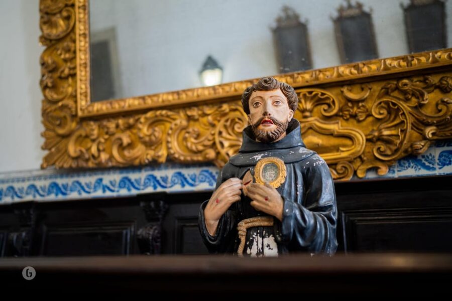 “Porto: Fado Show with Guided Tour in a Historic Monastery” - Casa da Guitarra and the overall feel
