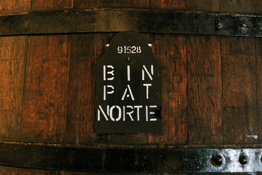 Porto: Fonseca Cellar Tour & WOW Museum Pack - How to plan your one-day visit
