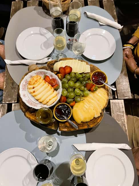 Porto: Food and Wine tasting tour in HIDDEN GEMS - Bifana and beer at Restaurante Conga Casa das Bifanas