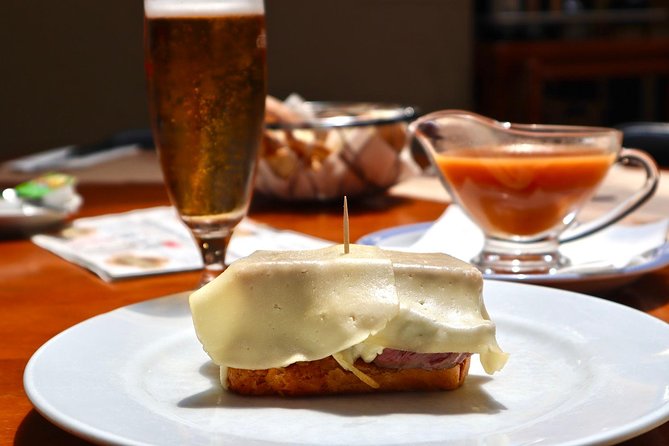 Porto Food Tour of 8 Tastings: Custard Tart, Bifana & Hidden Gems - Key points at a glance
