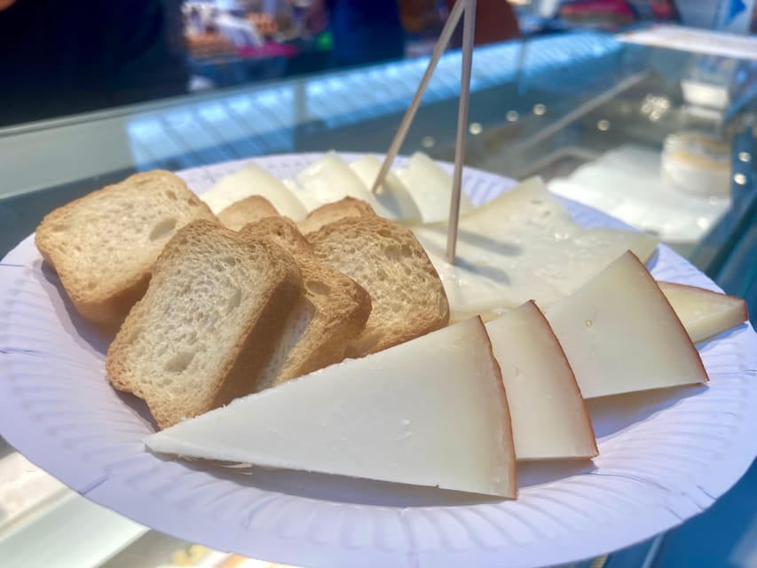 Porto food, wine and culture walking tour - max 8 pax - Coffee and dessert at a local café