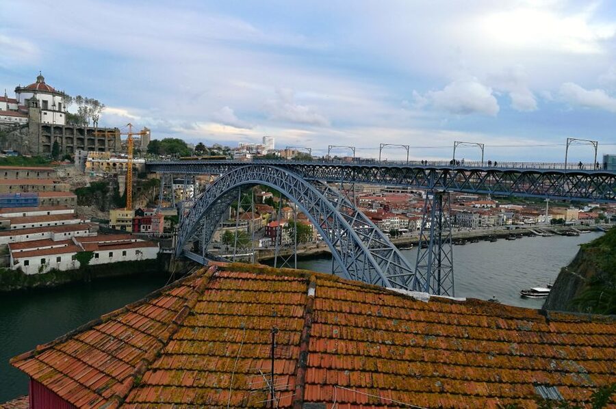 Porto: Guided 3-Hour Best of Tour by Segway - Café Majestic and the central streets