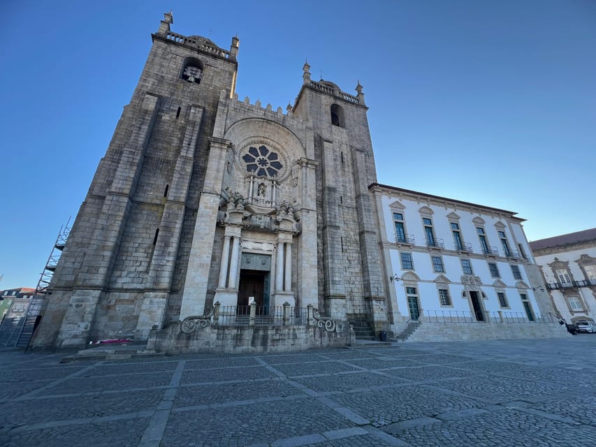 Porto: Guided City Highlights Walking Tour - How the three-hour pace feels