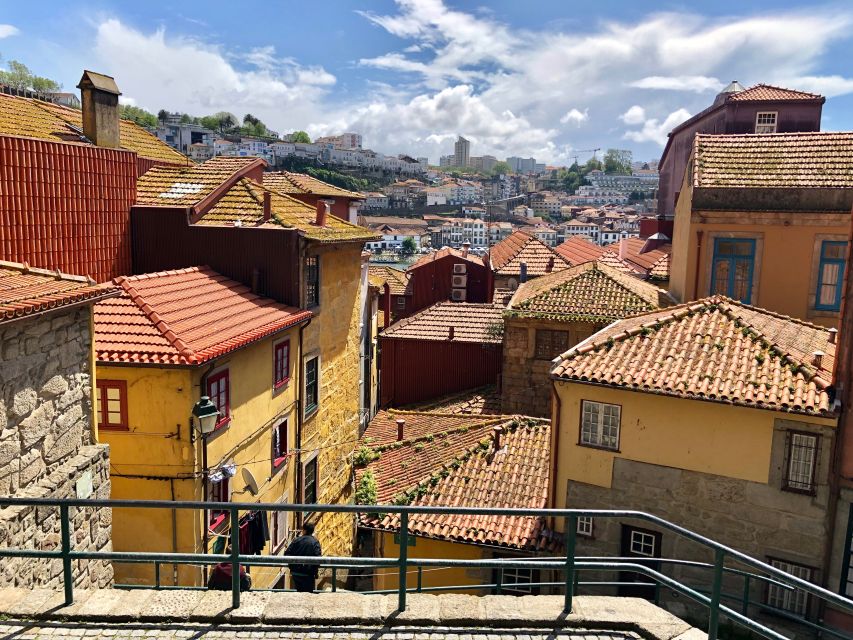 Porto: Guided City Walking Tour & Port Wine Cellar - Who will get the most from this walk?