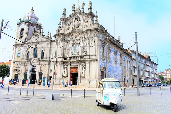 Porto Guided Tour to the Historical Center on a Tuk Tuk - What the tuk tuk ride feels like