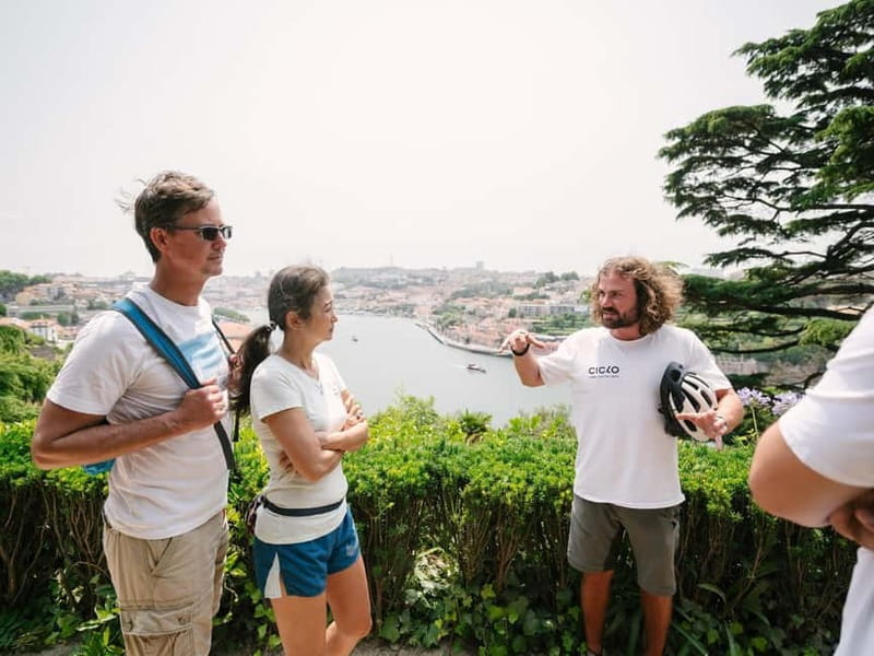 Porto: Highlights in 3 Hours E-Bike Tour - Crossing to Gaia and the Douro viewpoints