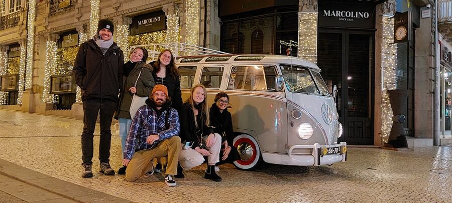 Porto: Historic Center and Surroundings Tour by VW Kombi - Key points to know before you book
