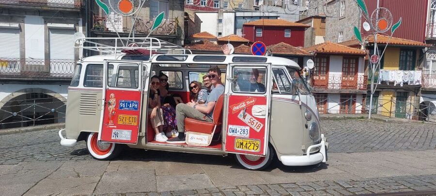 Porto: Historic Center and Surroundings Tour by VW Kombi - Crossing to Gaia and the Douro waterfront
