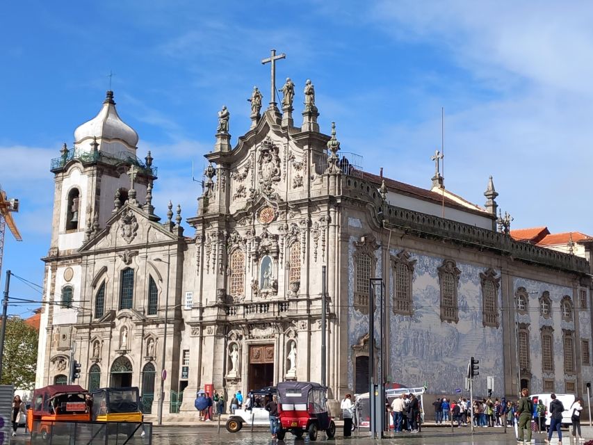 Porto Historic Center: Private Walking Tour & Cathedral - Infante D. Henrique Square and the Age of Discoveries