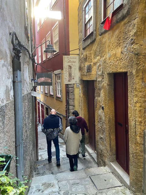 Porto: Historical Center Walking Tour - Key points to know before booking