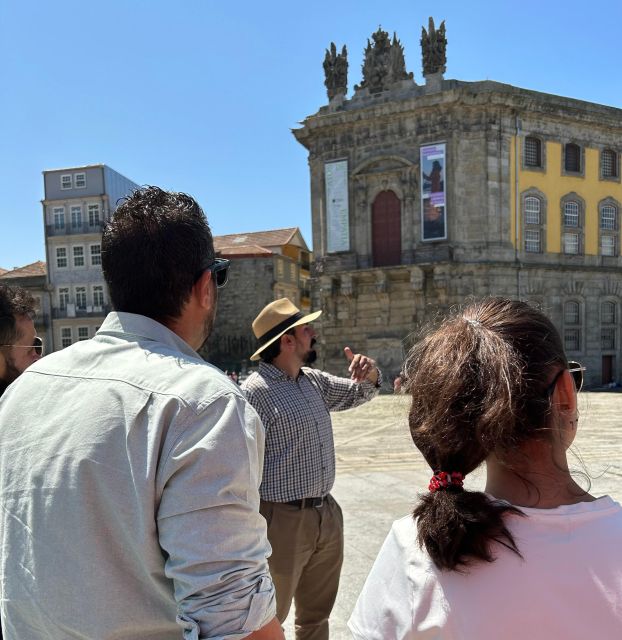 PORTO: Historical Walking Tour - Dom Luís Bridge and Palácio da Bolsa