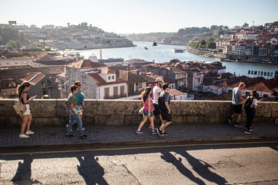 Porto: History & Lengends walking tour - Starting at Trindade, Porto’s useful orientation point