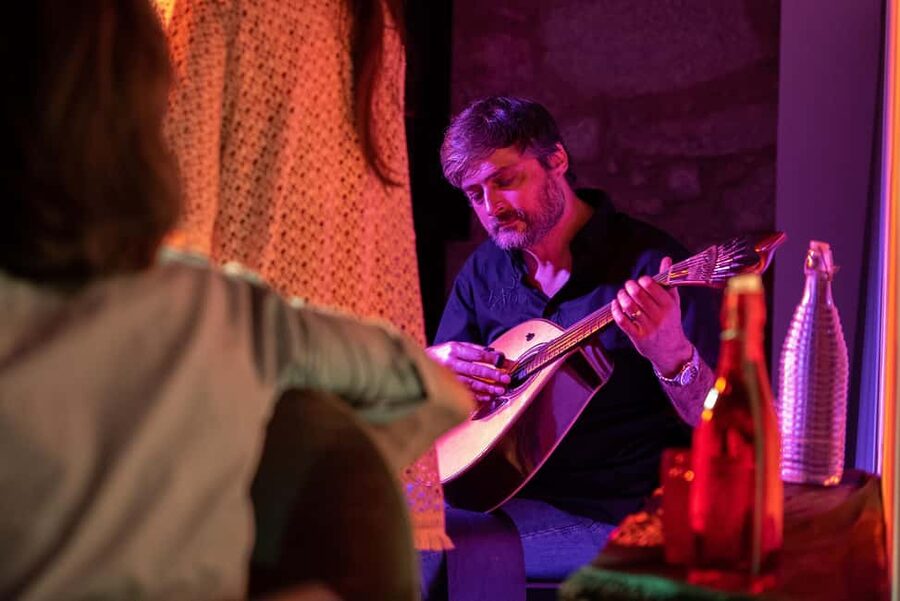 Porto: Live Fado Concert with Glass of Tawny Port Wine - How Fado Continues Today