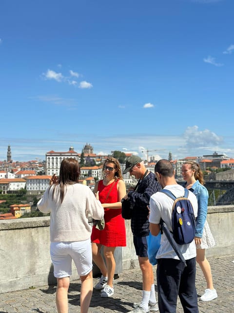 Porto: Local Market Tour & Cooking Class/Showcooking - Why the small group changes the experience