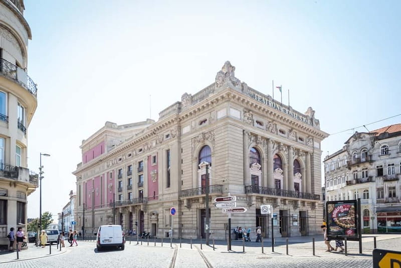 Porto: Magic Train Tour and Port Wine Cellar with Tastings - Is $20 good value?