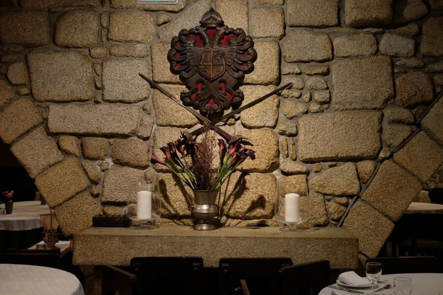 Porto Moonlight Walk & Fado Dinner - Timing, languages, and practical details