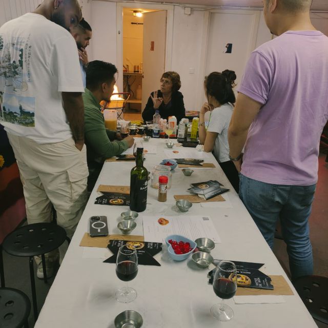 Porto: Pastel de Nata Cooking Class with Port Wine - Sé - The final bake and your pastry box
