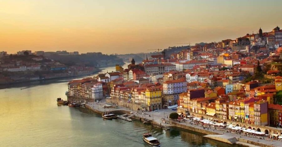 Porto: Port Wine Tour with 7 Port Tastings - Starting below the Luis I Bridge
