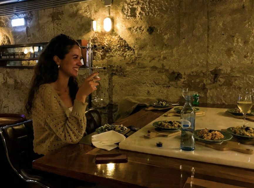 Porto: Premium Portuguese Food Tour and Sightseeing - A final café stop and the return to Santo Ildefonso