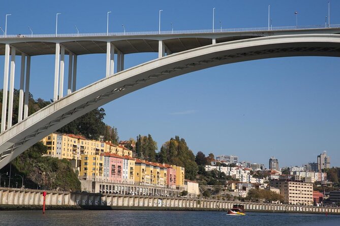 Porto: Private 6 bridges tour, Douro river with sunset option - Key points to know before booking