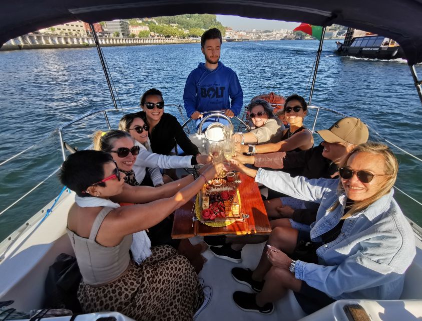Porto: Private Douro River Charming Cruise w/wine tasting - What two hours really gives you