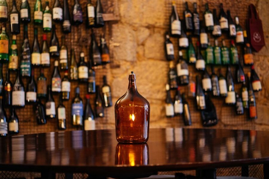 Porto: Private Evening Tour with Drinks & Bites - Three stops with room for local advice