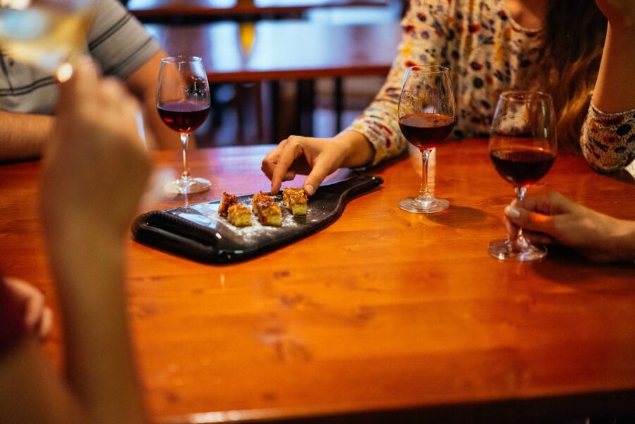 Porto: Private Evening Tour with Drinks & Bites - A private evening works best for certain groups