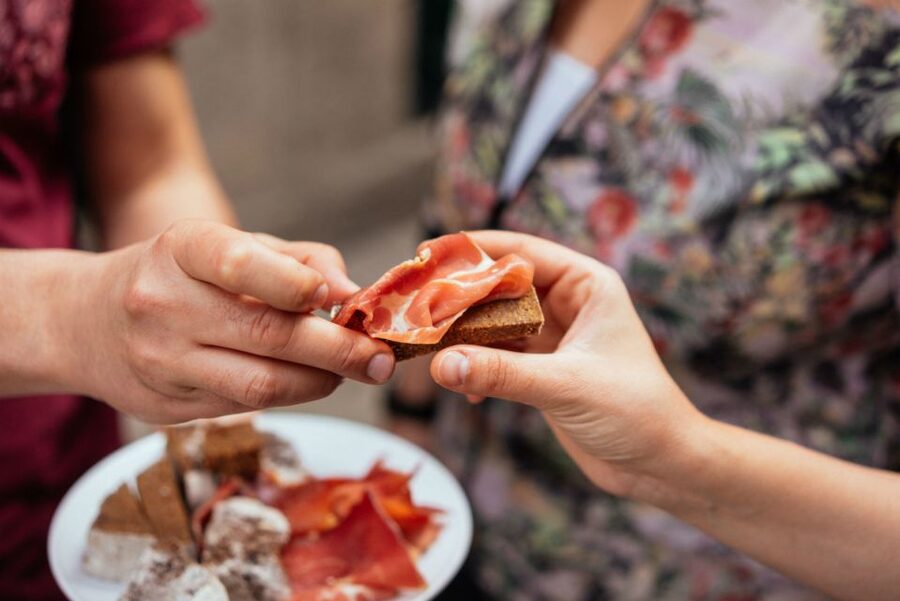 Porto: Private Food Tour – 10 Tastings with Locals - Ten tastings, from pastry to port