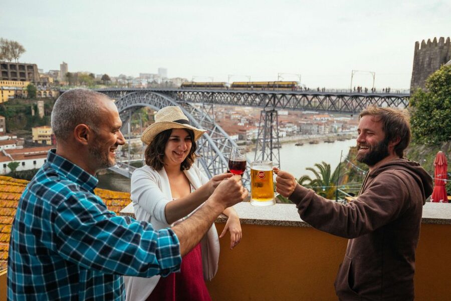 Porto: Private Food Tour – 10 Tastings with Locals - Porto’s sights between the bites