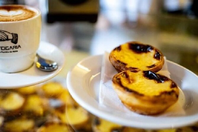 Porto Private Gourmet Food & Wine Historic Tour with a Sommelière - Why this Porto food tour works so well