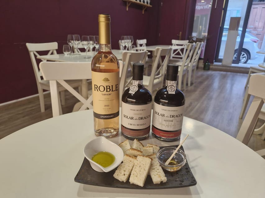 Porto Private Half Day Walking Tour: Cruise & Wine Tasting - Starting near the Lions’ Fountain