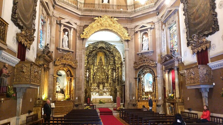 Porto private morning Tour, see the most iconic attractions - Guides, languages, and the value of local advice
