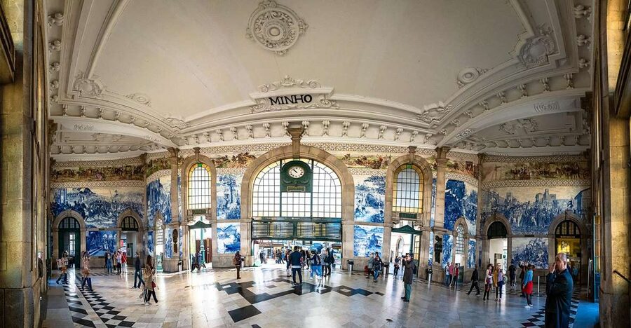 Porto private morning Tour, see the most iconic attractions - Why a private vehicle makes sense in Porto