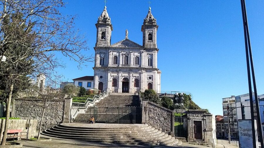 Porto private morning Tour, see the most iconic attractions - Jardim do Morro and the Gaia side