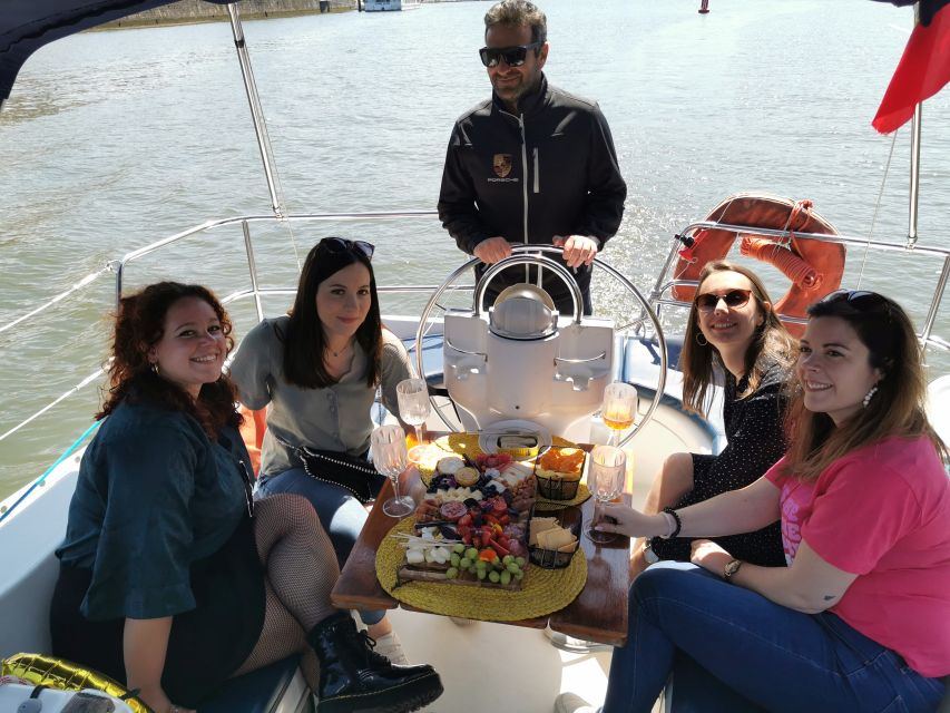 Porto: Private Sailboat Trip with Wine Tasting & Charcuterie - Why this private Douro cruise works