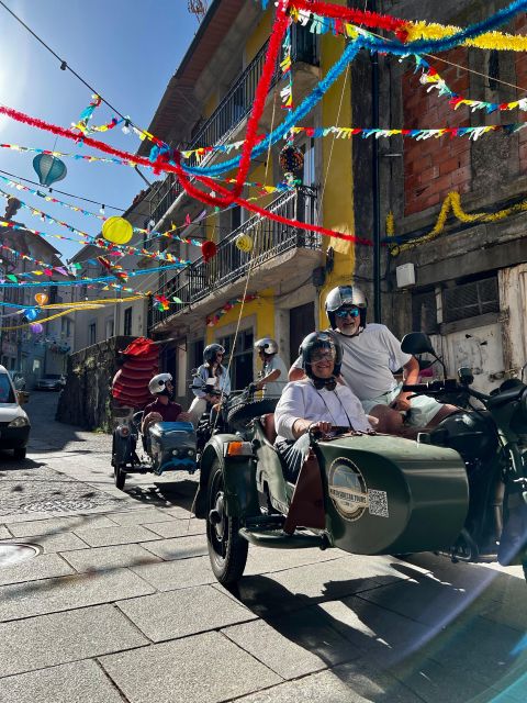 Porto Private Sidecar Tour - Miragaia: a gentle start along the river