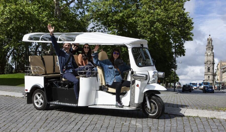 Porto: Private Sightseeing Tour by Electric Tuk Tuk - Crossing toward Gaia and the river views