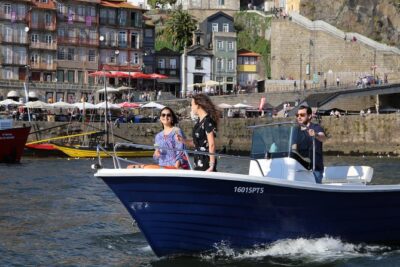 Private tour in the Douro (1 to 4 people) on a boat just for you