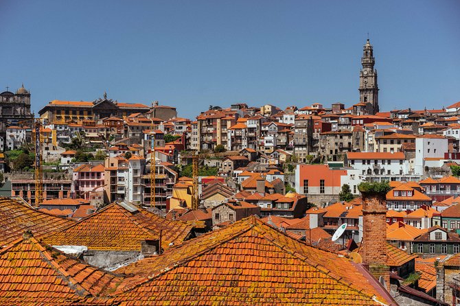 Porto: Private Tour with Locals – Highlights & Hidden Gems - Sao Bento Station and Porto’s grand public spaces