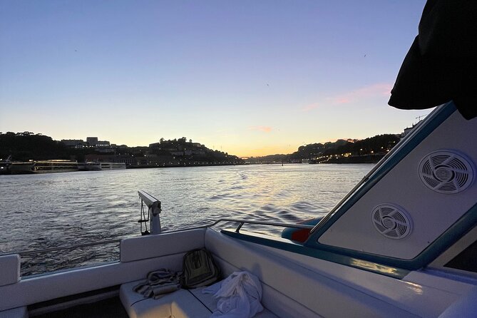 Porto: Private Yacht Cruise with Local Wine, Snacks and 6 Bridges - Who should book this Douro cruise?