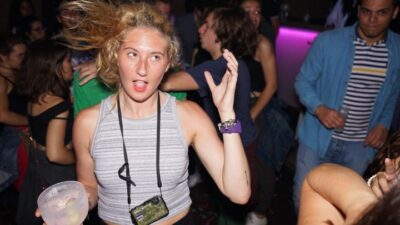 Pub Crawl with 6 Drinks and VIP Club Entry