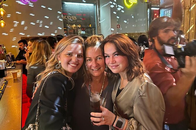 Porto Pubcrawl: 5h,7 Drinks,4 bars &Skip the line Club Entry - Should you book the Porto pub crawl?