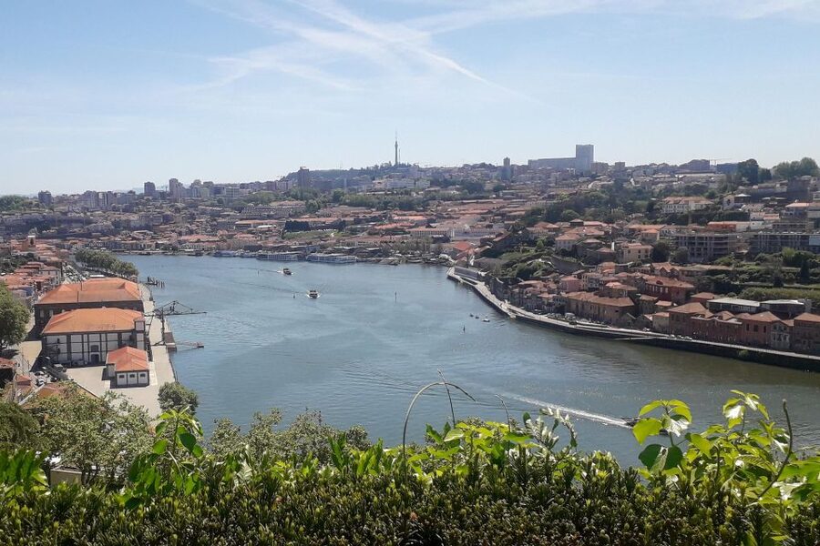 Porto Riverbank Tour on an e-bike: Atlantic Coast, Gardens - How the e-bike changes the experience