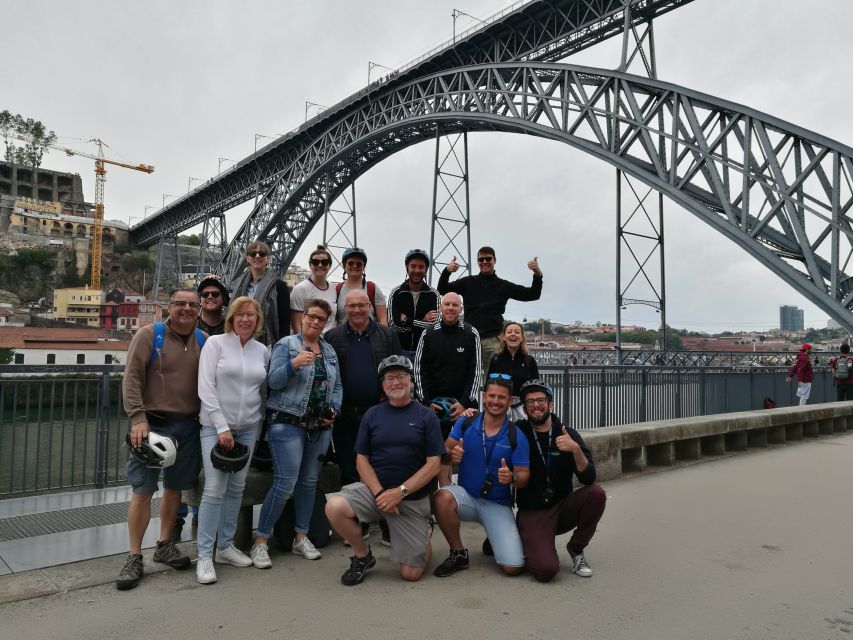 Porto: Riverside Panoramic E-Bike Tour - Foz do Douro: where river and sea meet
