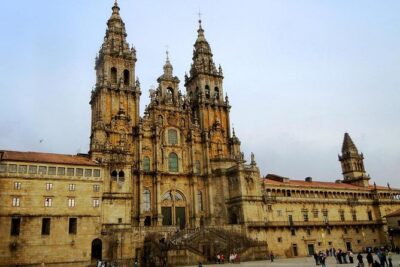 Santiago de Compostela and Valença do Minho Day Trip