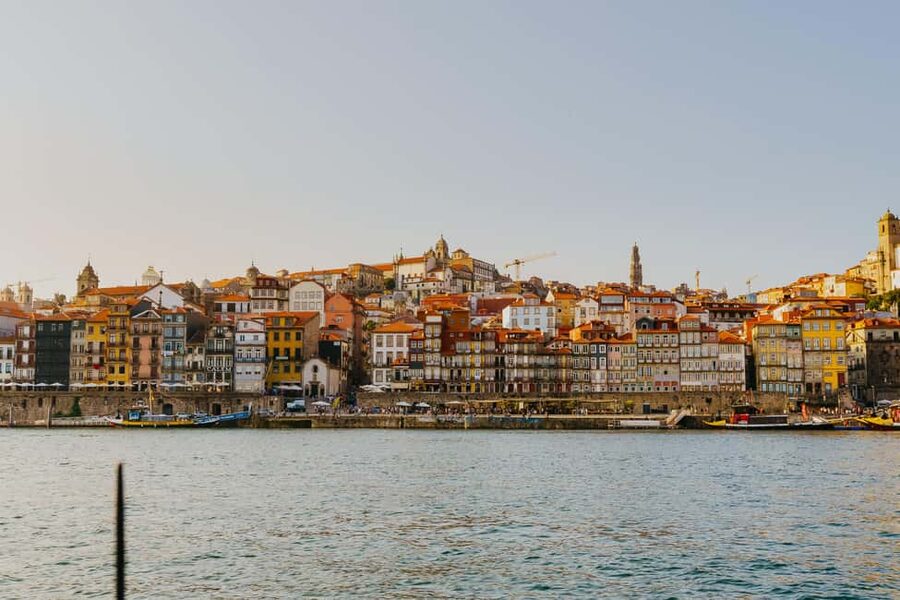 Porto: Shared Douro River Sunset Cruise with Welcome Drink - Why a Douro sunset cruise suits Porto