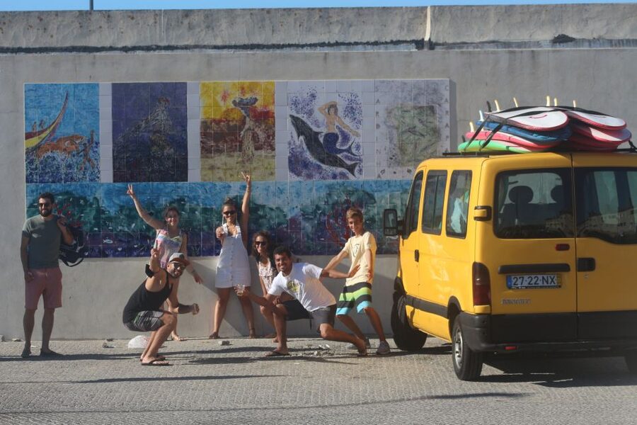 Porto: Small Group Surf Lesson with Transportation - From Aliados to the Atlantic