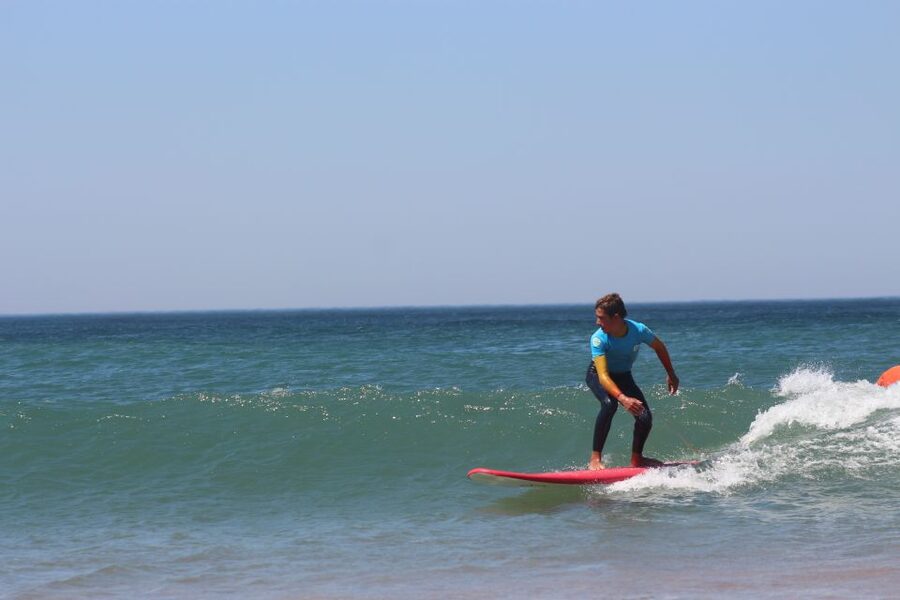 Porto: Small Group Surf Lesson with Transportation - A practical plan for your morning or afternoon