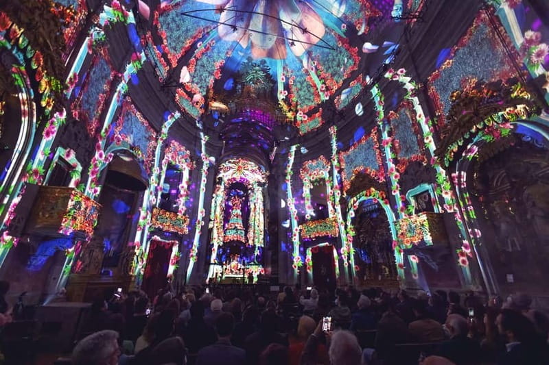 Porto: Spiritus Multimedia Show Entry Ticket - Entering Clérigos Church after dark